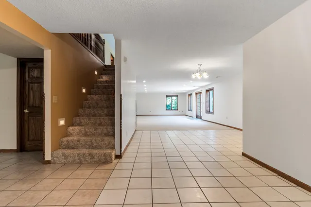 $649,900 | 1106 Birch Avenue, Alexandria, MN 56308