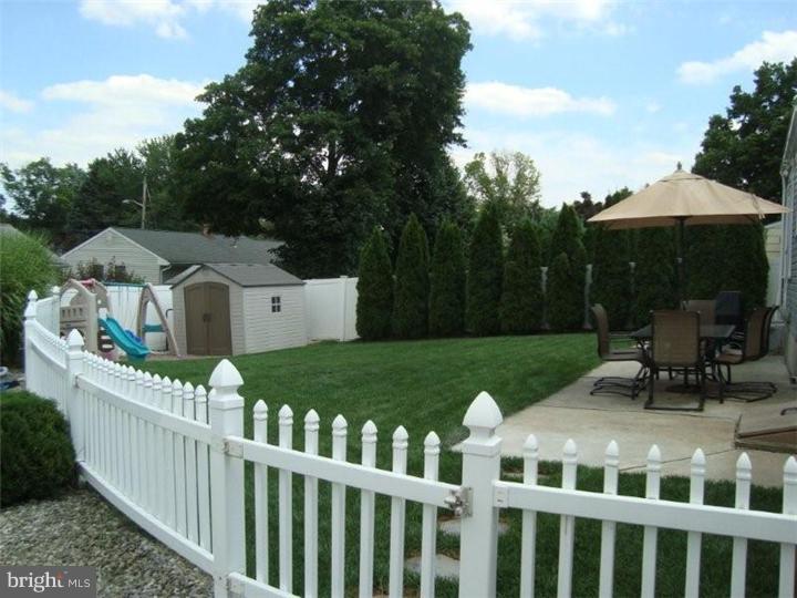 53 Coleman Road Hamilton Square, NJ 08690 - Photo 11 of 24 Exterior Back