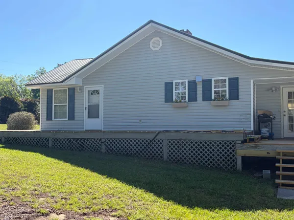 $270,000 | 839 Northeast Post Road, Madison, FL 32340