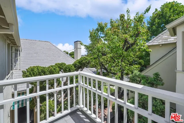 $7,500 | 9677 Charleville Boulevard, Beverly Hills, CA 90212