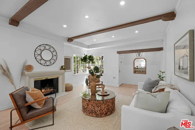 $7,500 | 9677 Charleville Boulevard, Beverly Hills, CA 90212