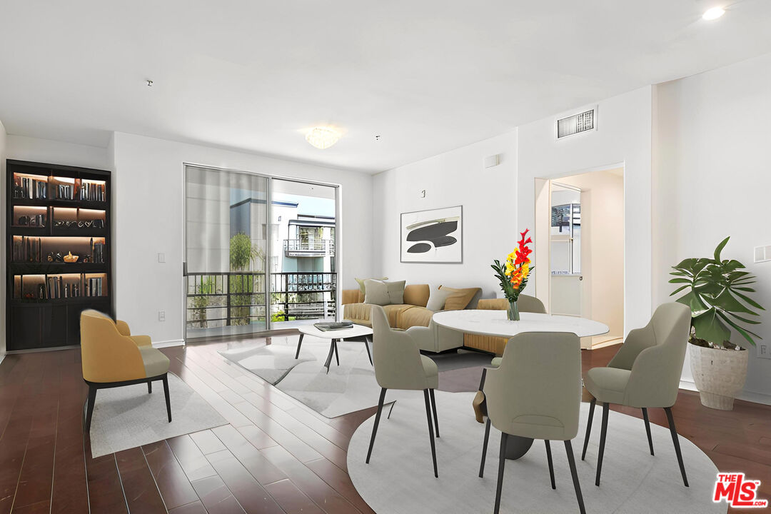 629 Traction Avenue, Unit 507 Los Angeles, CA 90013 - Photo 10 of 52 a view of a livingroom and dining room