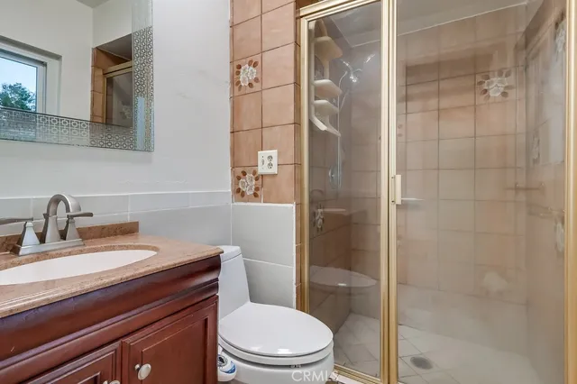 $1,449,999 | 4052 Miraleste Drive, Rancho Palos Verdes, CA 90275