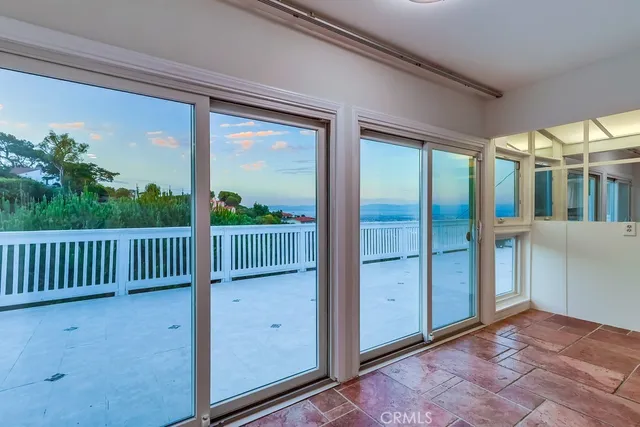 $1,449,999 | 4052 Miraleste Drive, Rancho Palos Verdes, CA 90275