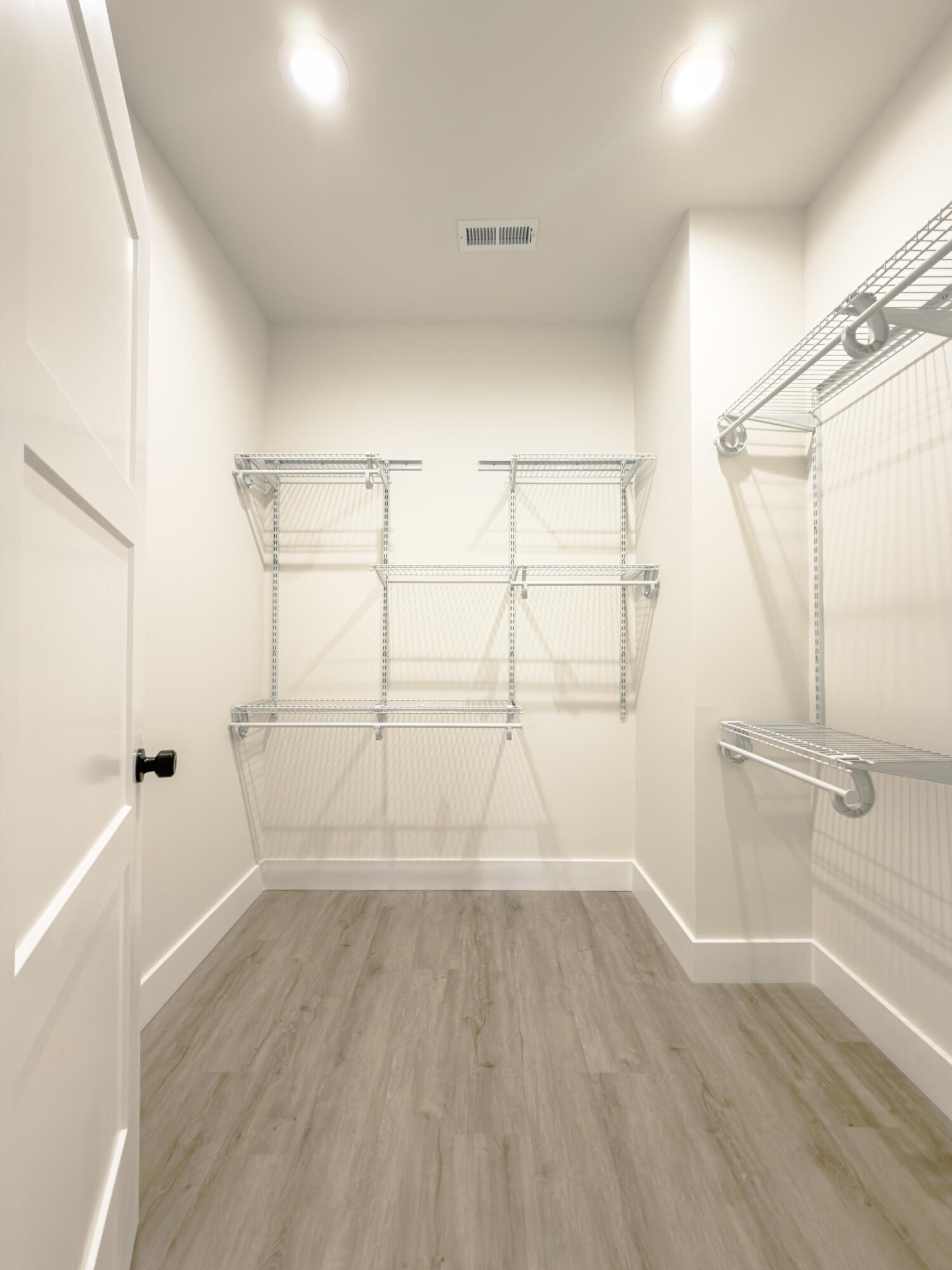 900 Line Street Chattanooga, TN 37404 - Photo 14 of 23 25-IMG_1478