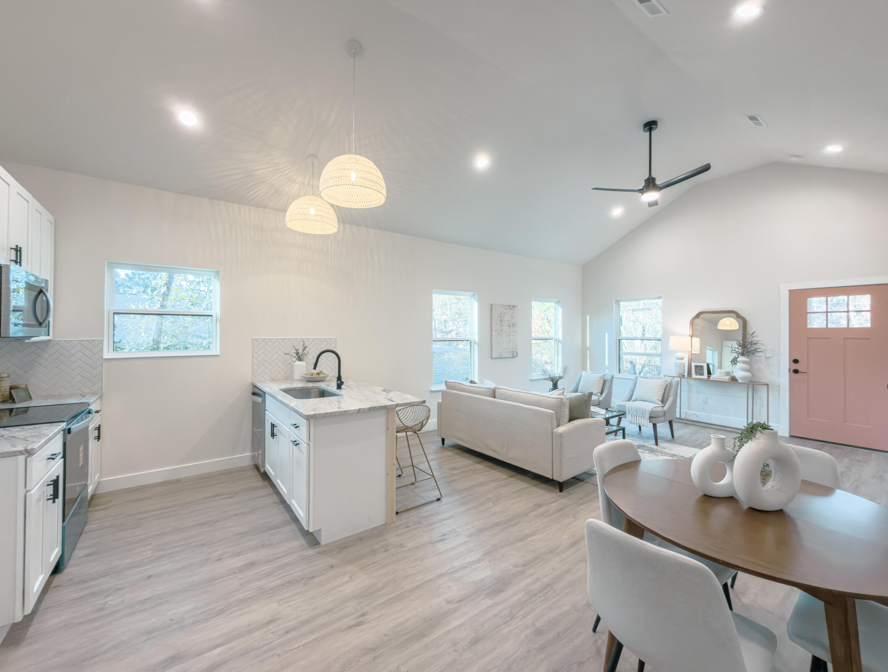 900 Line Street Chattanooga, TN 37404 - Photo 4 of 23 15-IMG_1482