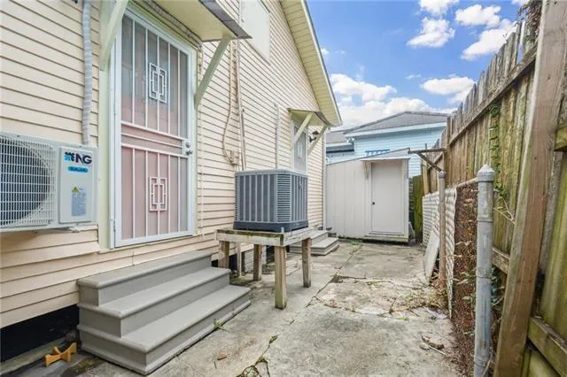 $1,250 | 626 Ninth Street, New Orleans, LA 70115