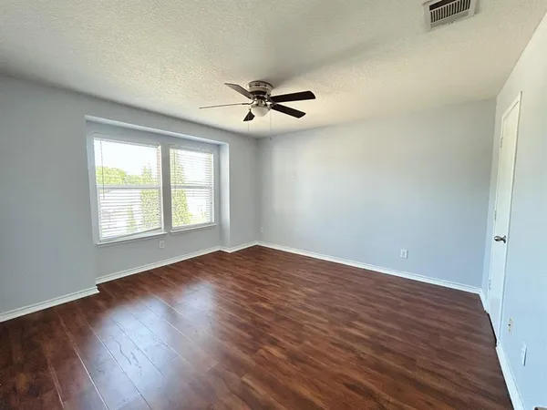 $2,800 | 8008 Hidden Oaks Drive, Fort Worth, TX 76120