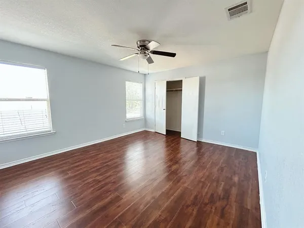 $2,800 | 8008 Hidden Oaks Drive, Fort Worth, TX 76120