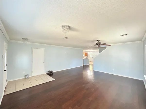 $2,800 | 8008 Hidden Oaks Drive, Fort Worth, TX 76120