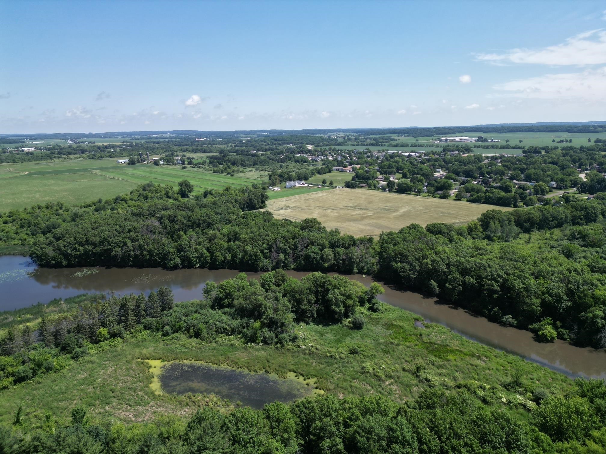 812 Sarah Street Belleville, WI 53508 - Photo 24 of 27