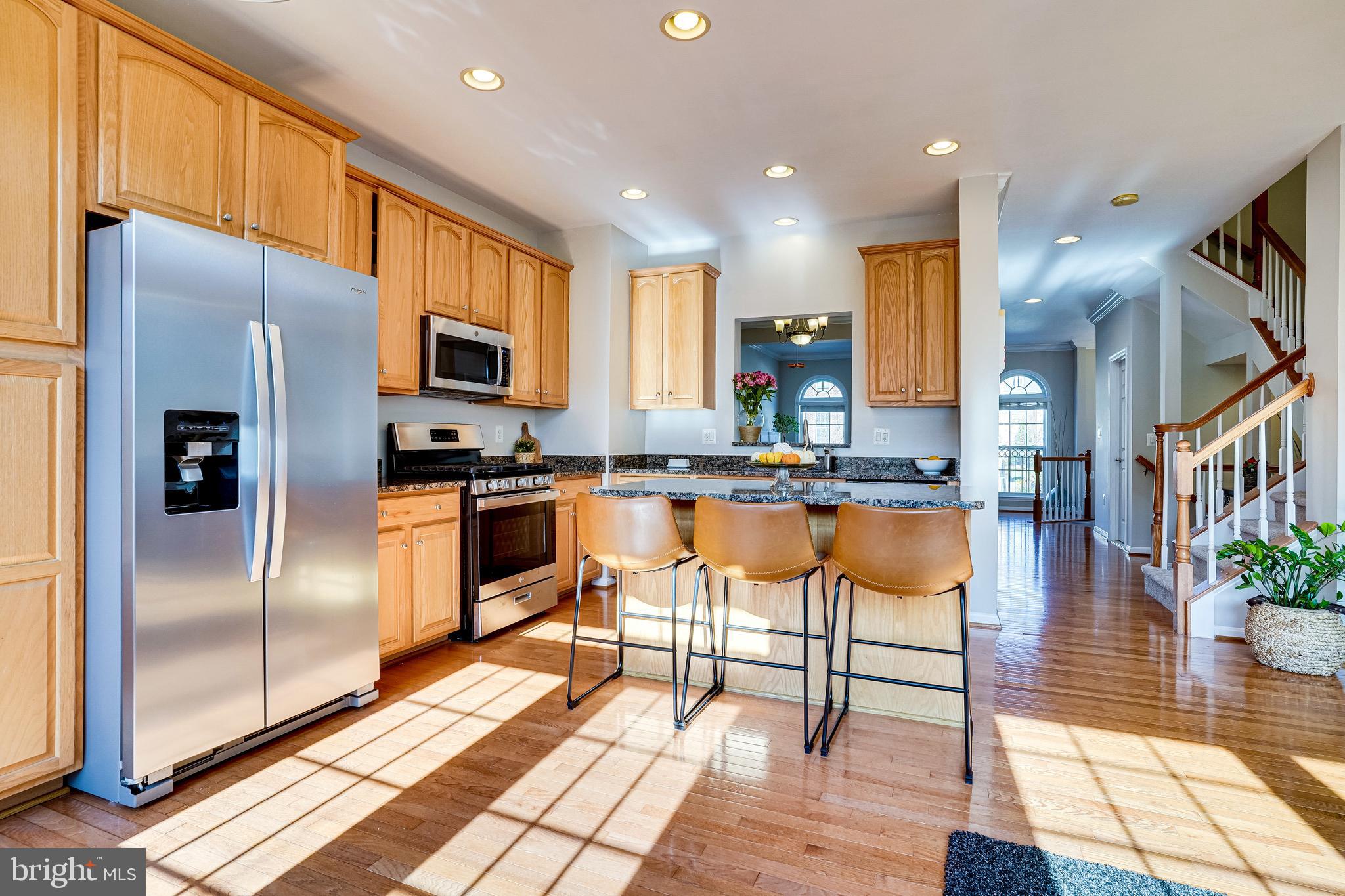9138 Furey Road Lorton, VA 22079 - Photo 12 of 58 A Cook's Dream - Plenty of Counters & Cabinets