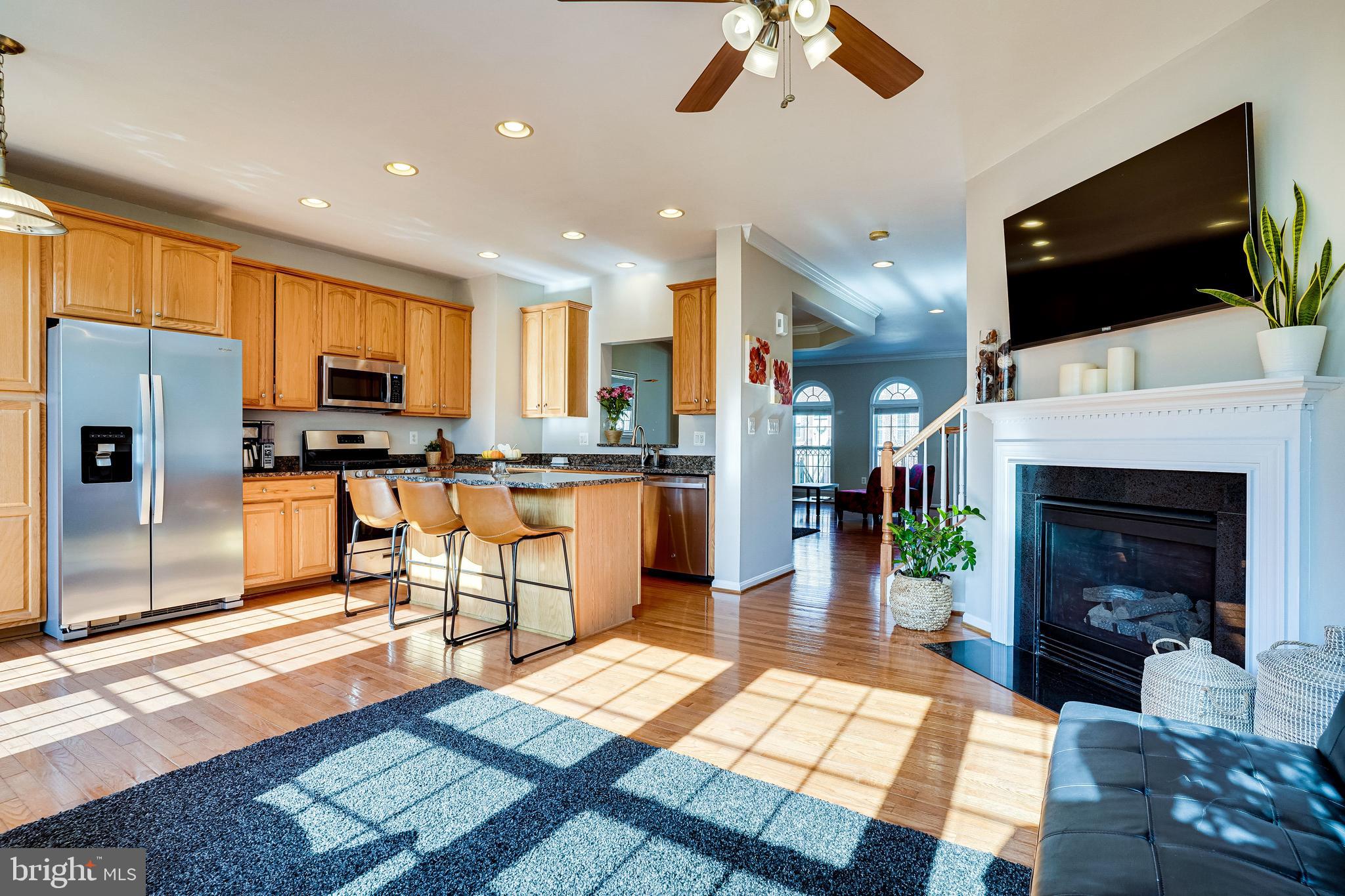 9138 Furey Road Lorton, VA 22079 - Photo 16 of 58 Plenty of Space to Cook, Entertain, and Relax