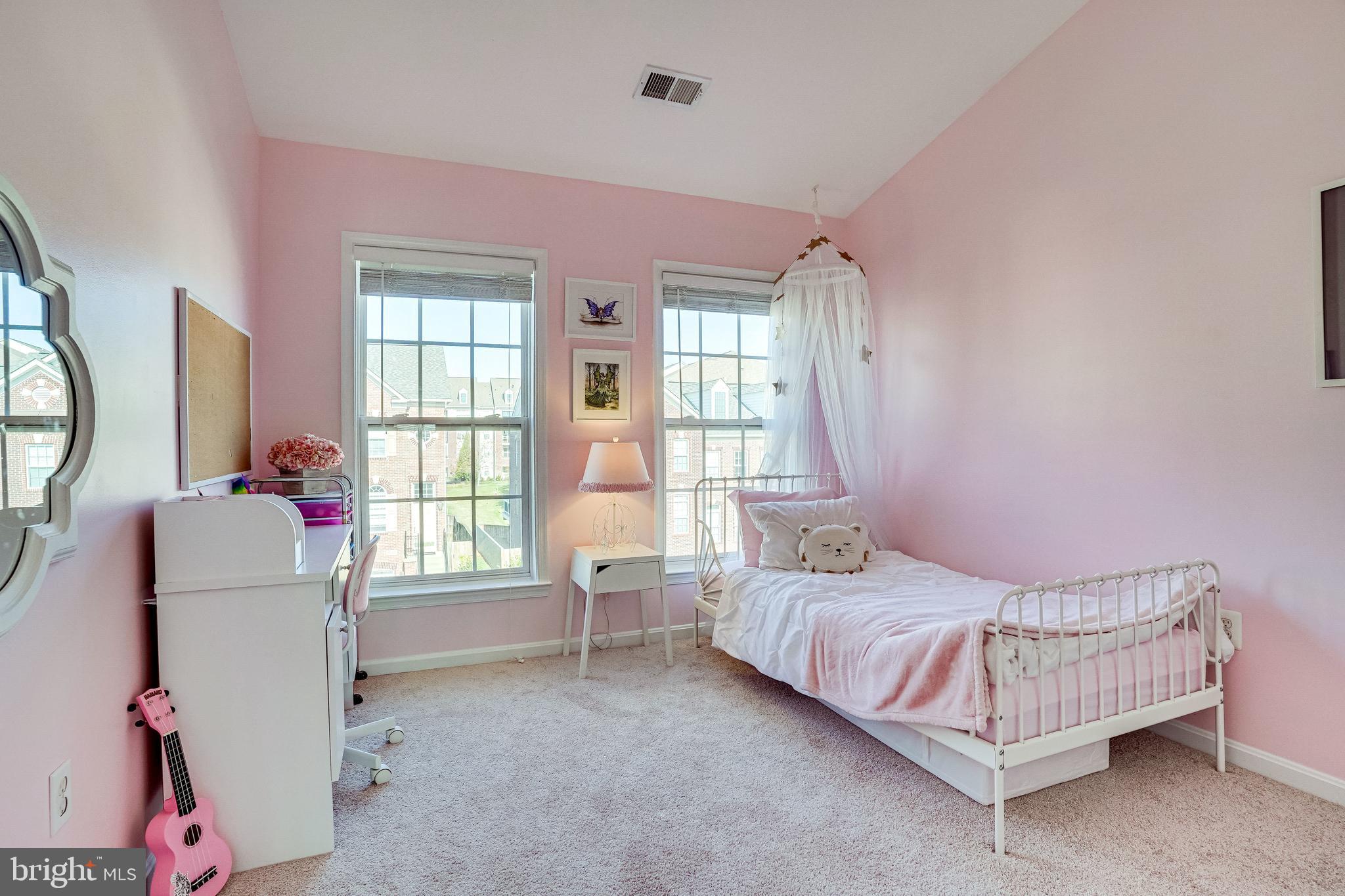 9138 Furey Road Lorton, VA 22079 - Photo 18 of 58 Vaulted Ceilings
