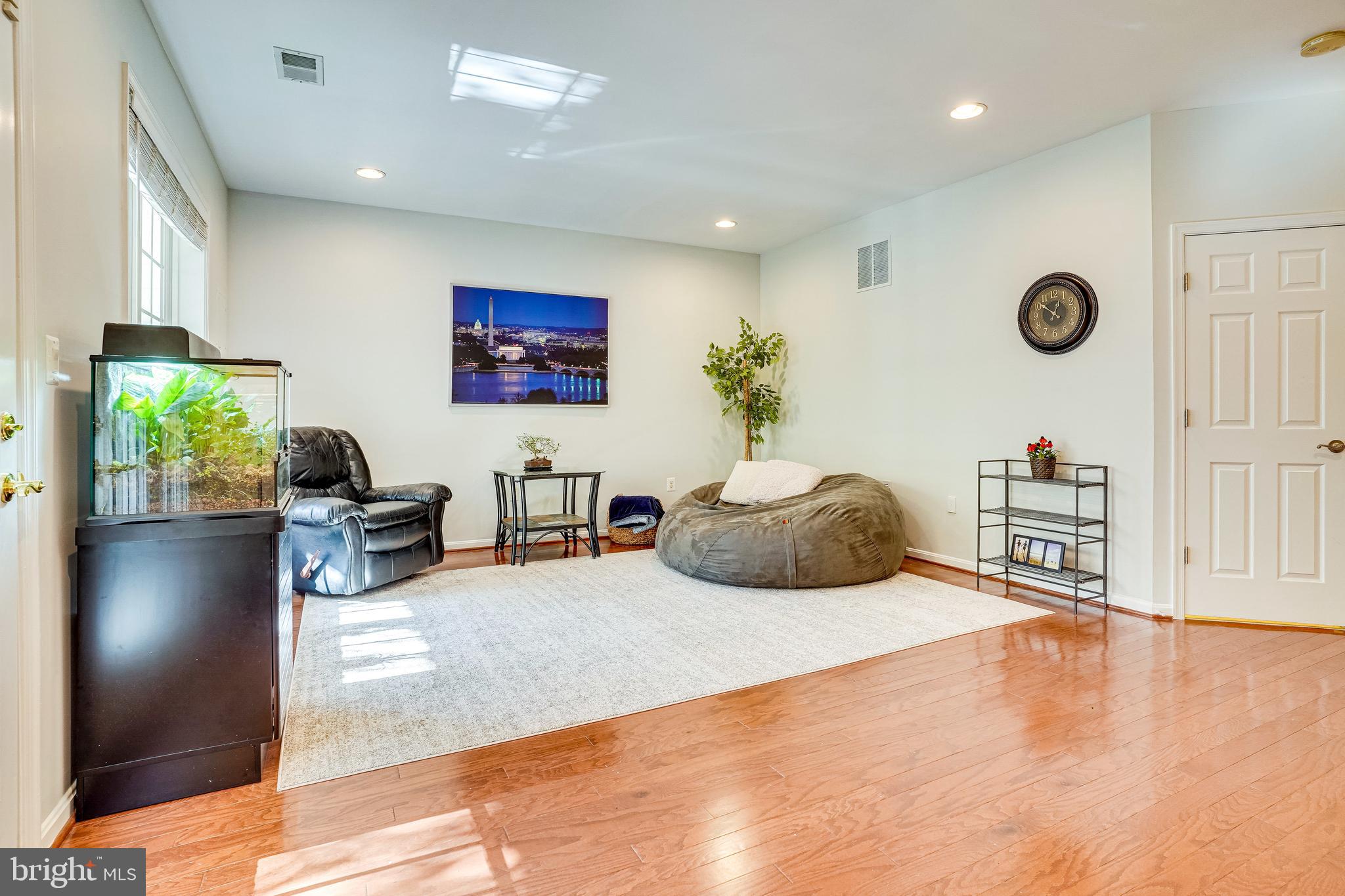 9138 Furey Road Lorton, VA 22079 - Photo 37 of 58 Gallery Image 37