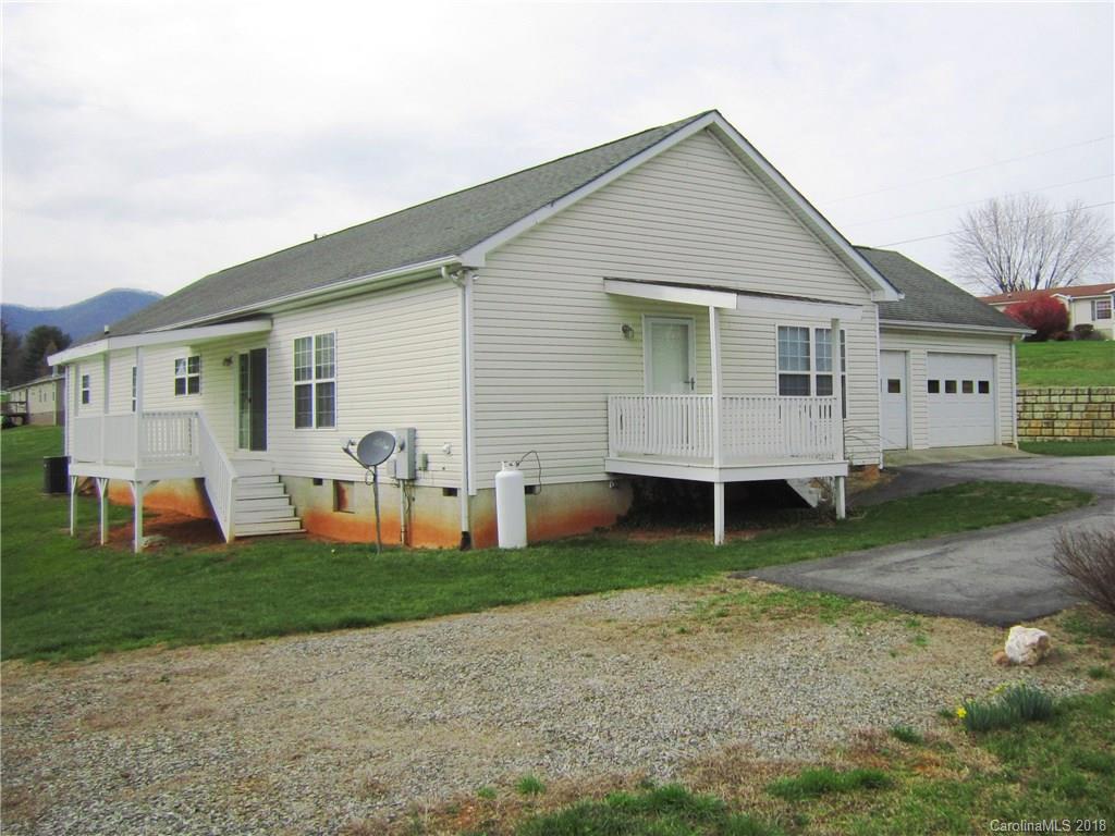 86 English Road Candler, NC 28715 - Photo 24 of 27 Gallery Image 24