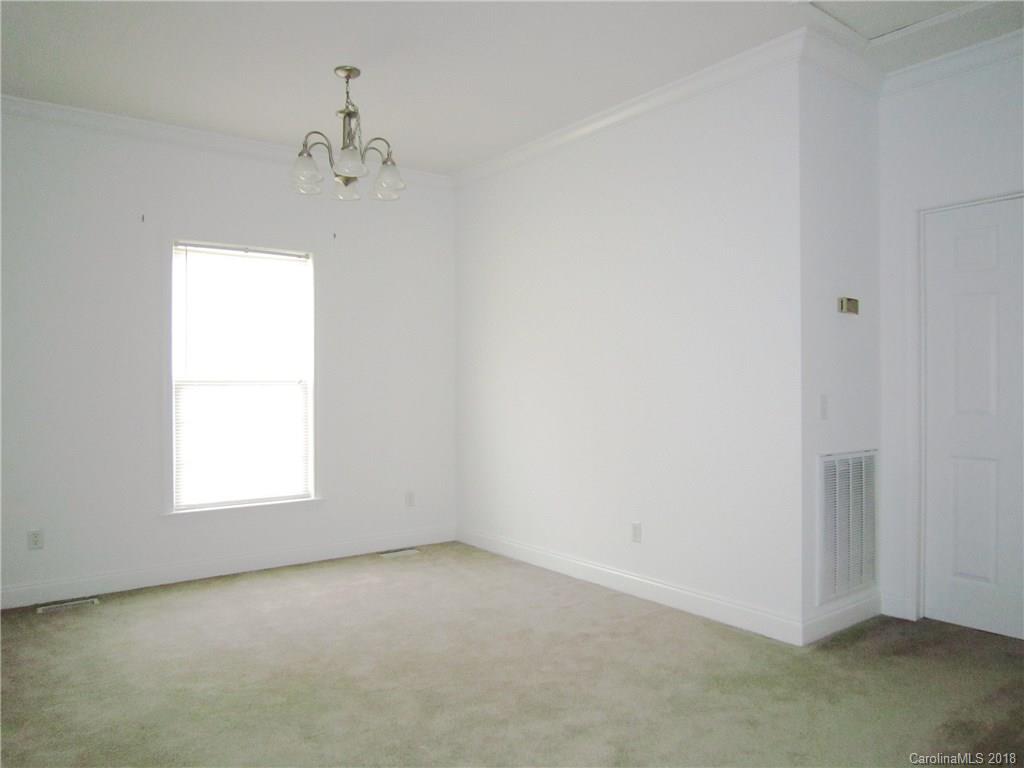 86 English Road Candler, NC 28715 - Photo 4 of 27 Gallery Image 4