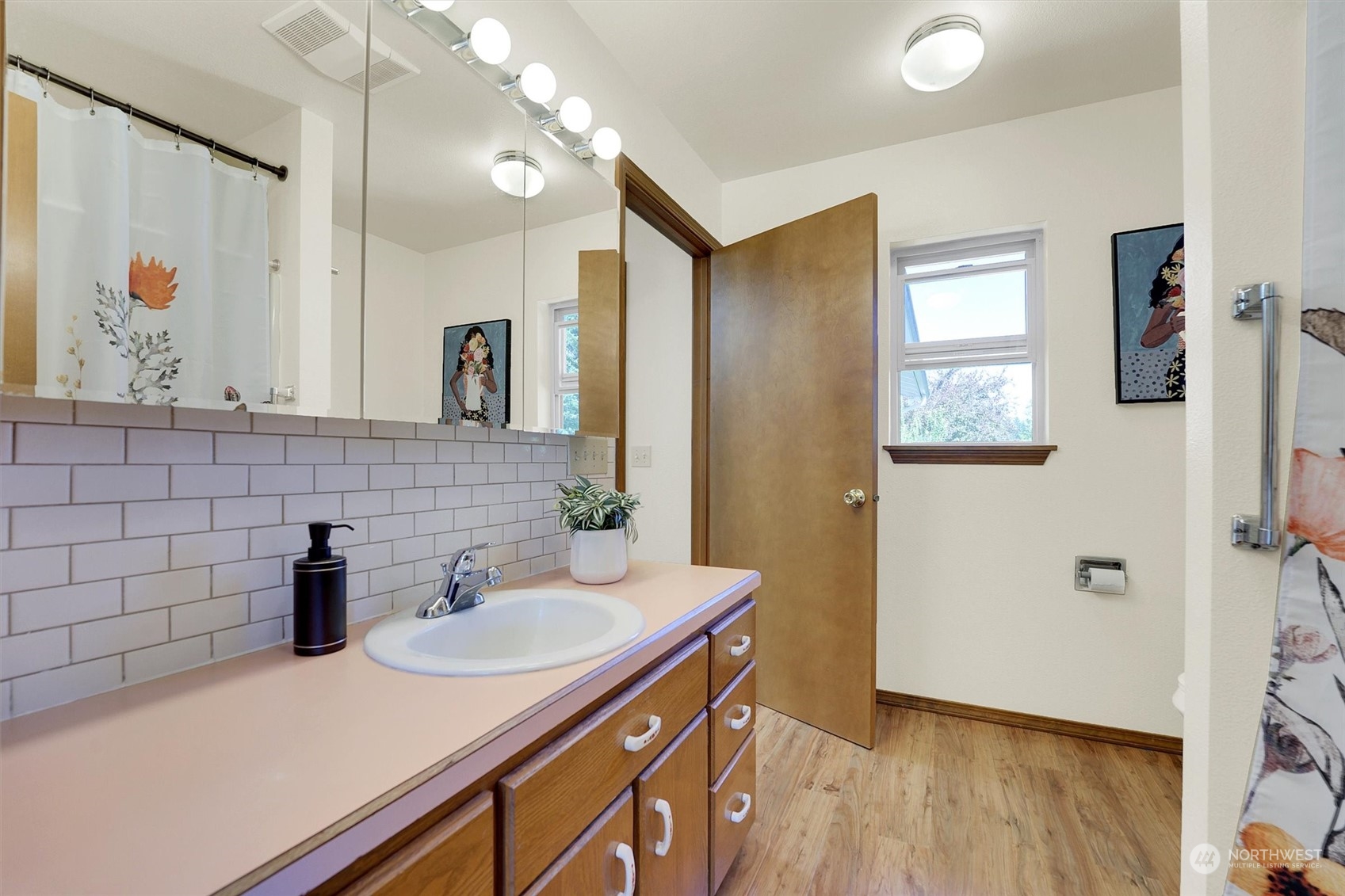 9334 Gastaeson Lane Southwest Rochester, WA 98579 - Photo 9 of 28 Gallery Image 9
