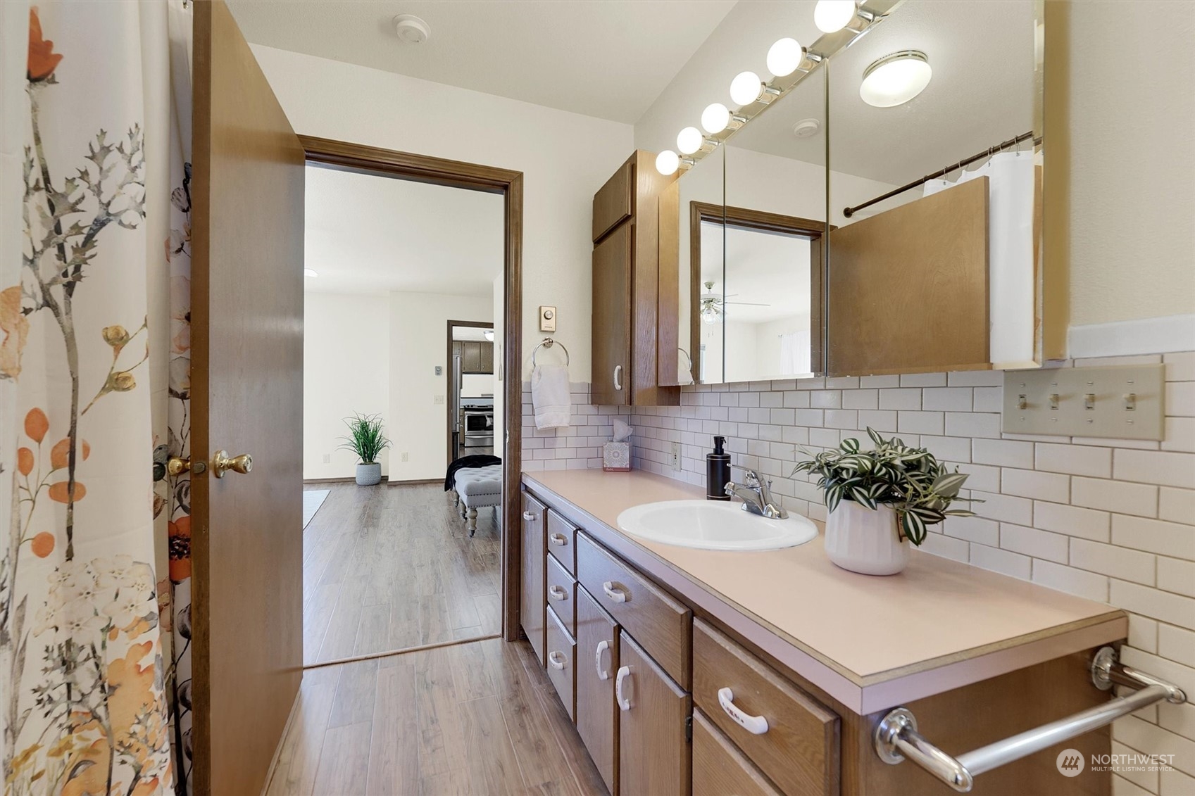 9334 Gastaeson Lane Southwest Rochester, WA 98579 - Photo 10 of 28 Gallery Image 10