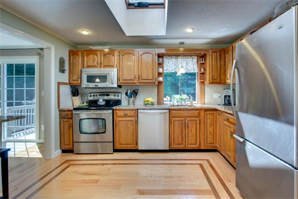 36 Fredith Road Weymouth, MA 02189 - Photo 4 of 21 Gallery Image 4