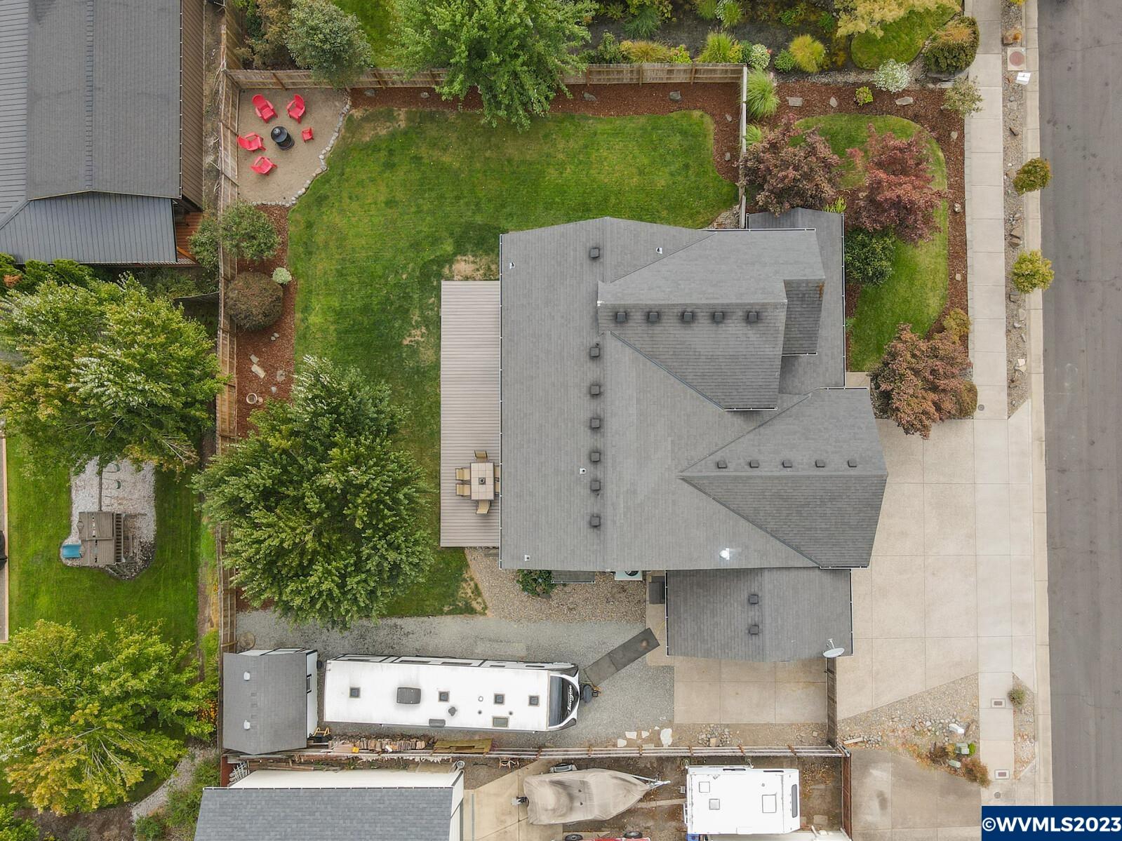 4493 Aztec Loop Northeast Albany, OR 97321 - Photo 6 of 42 Gallery Image 6