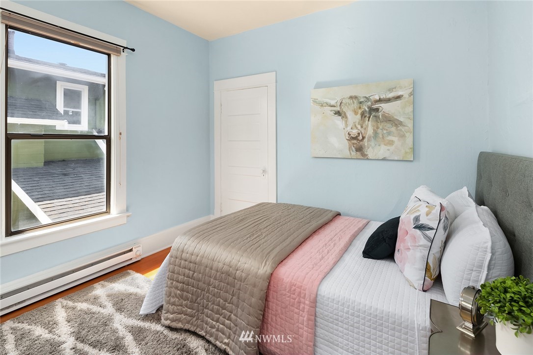 918 West Howe Street Seattle, WA 98119 - Photo 14 of 20 Gallery Image 14