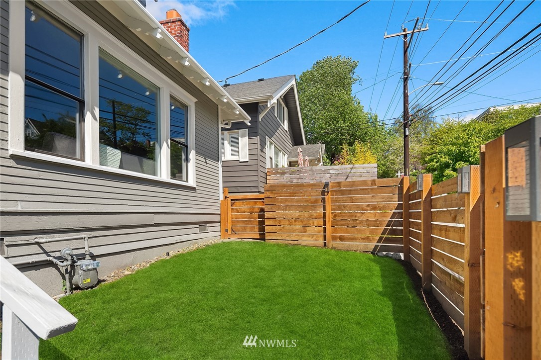 918 West Howe Street Seattle, WA 98119 - Photo 19 of 20 Gallery Image 19