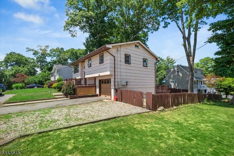 1 Arthur Road Hopatcong, NJ 07874 - Photo 4 of 38
