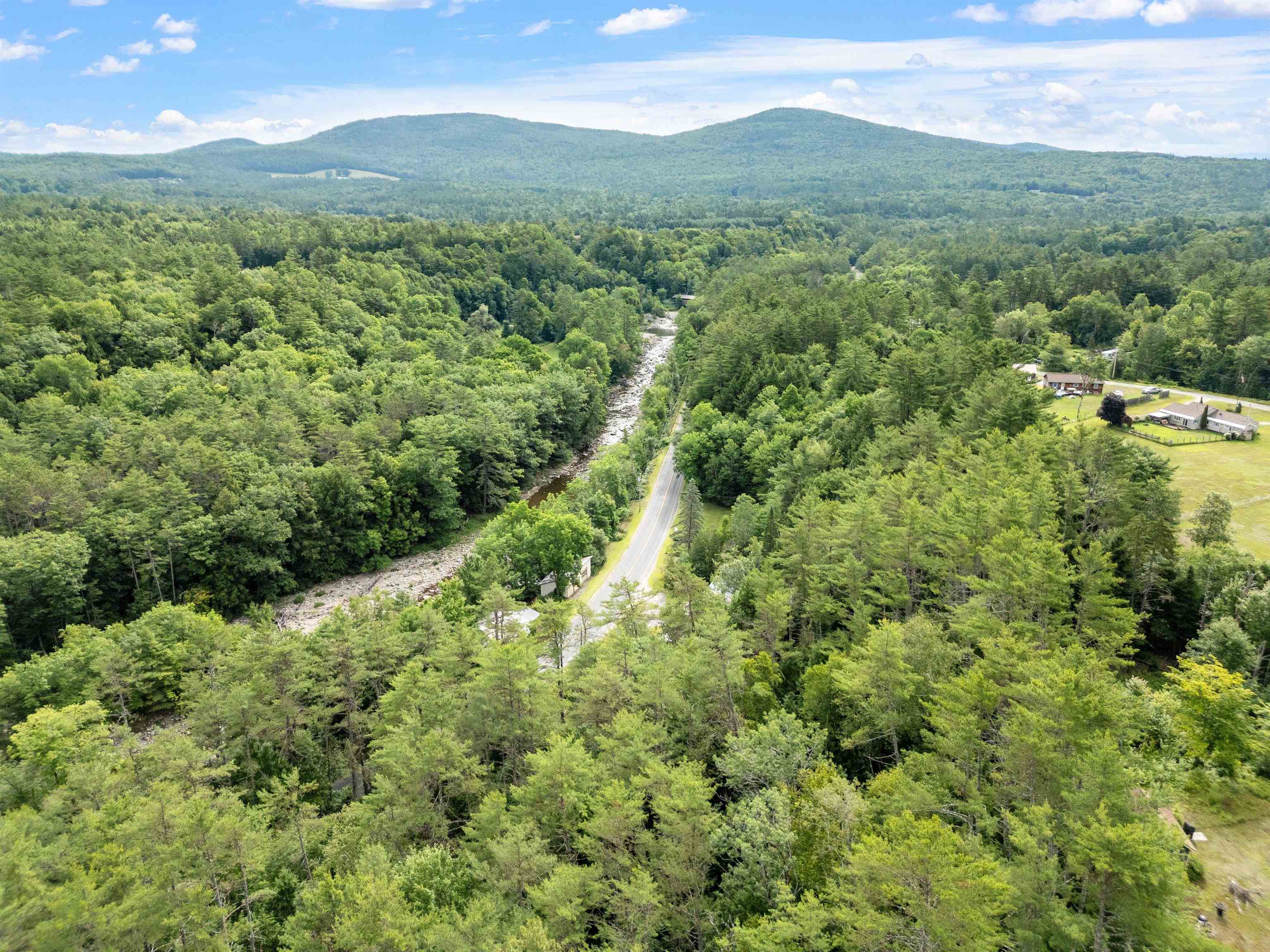 398 Wild Ammonoosuc Road Bath, NH 03740 - Photo 27 of 37