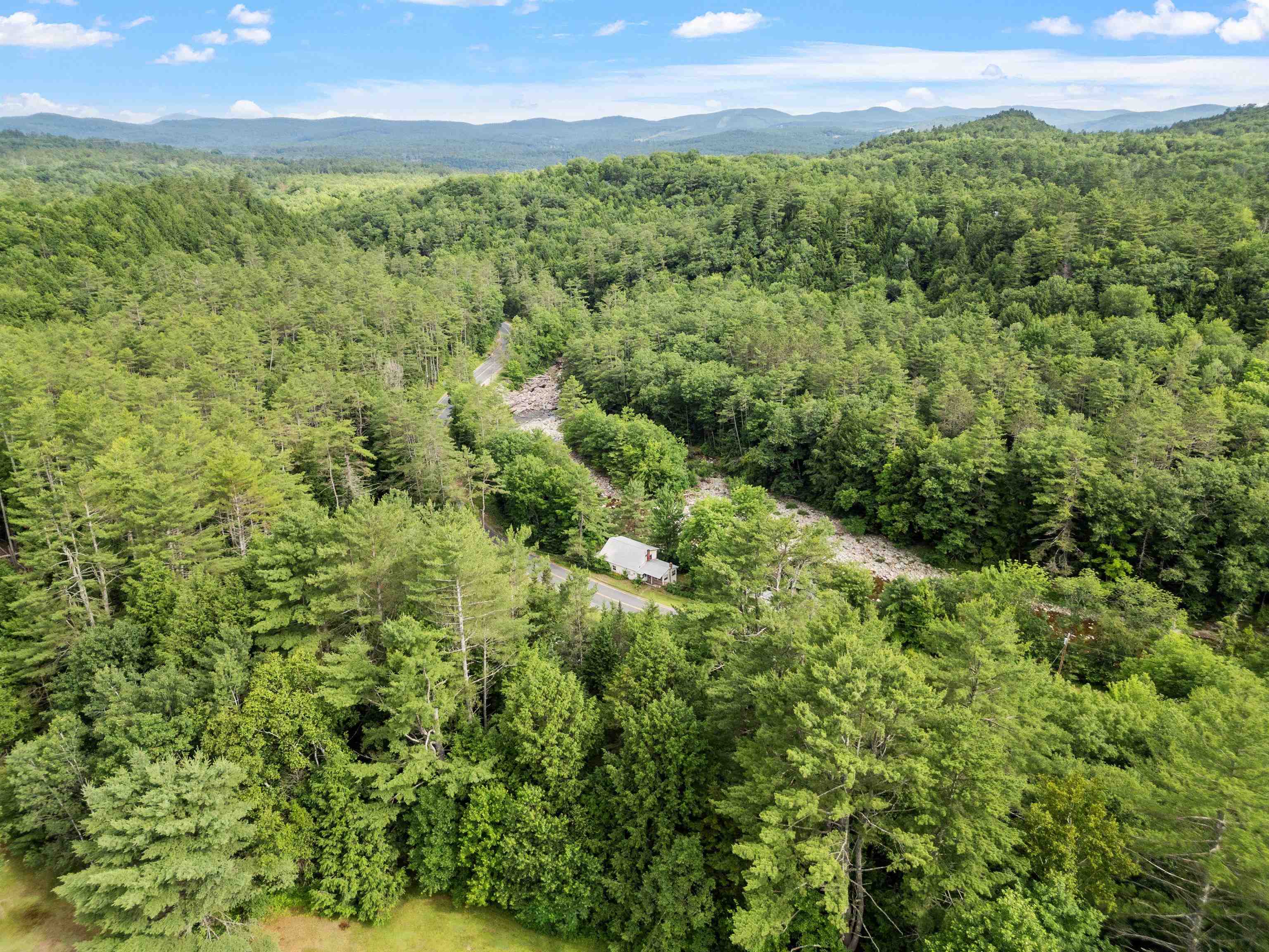 398 Wild Ammonoosuc Road Bath, NH 03740 - Photo 30 of 37