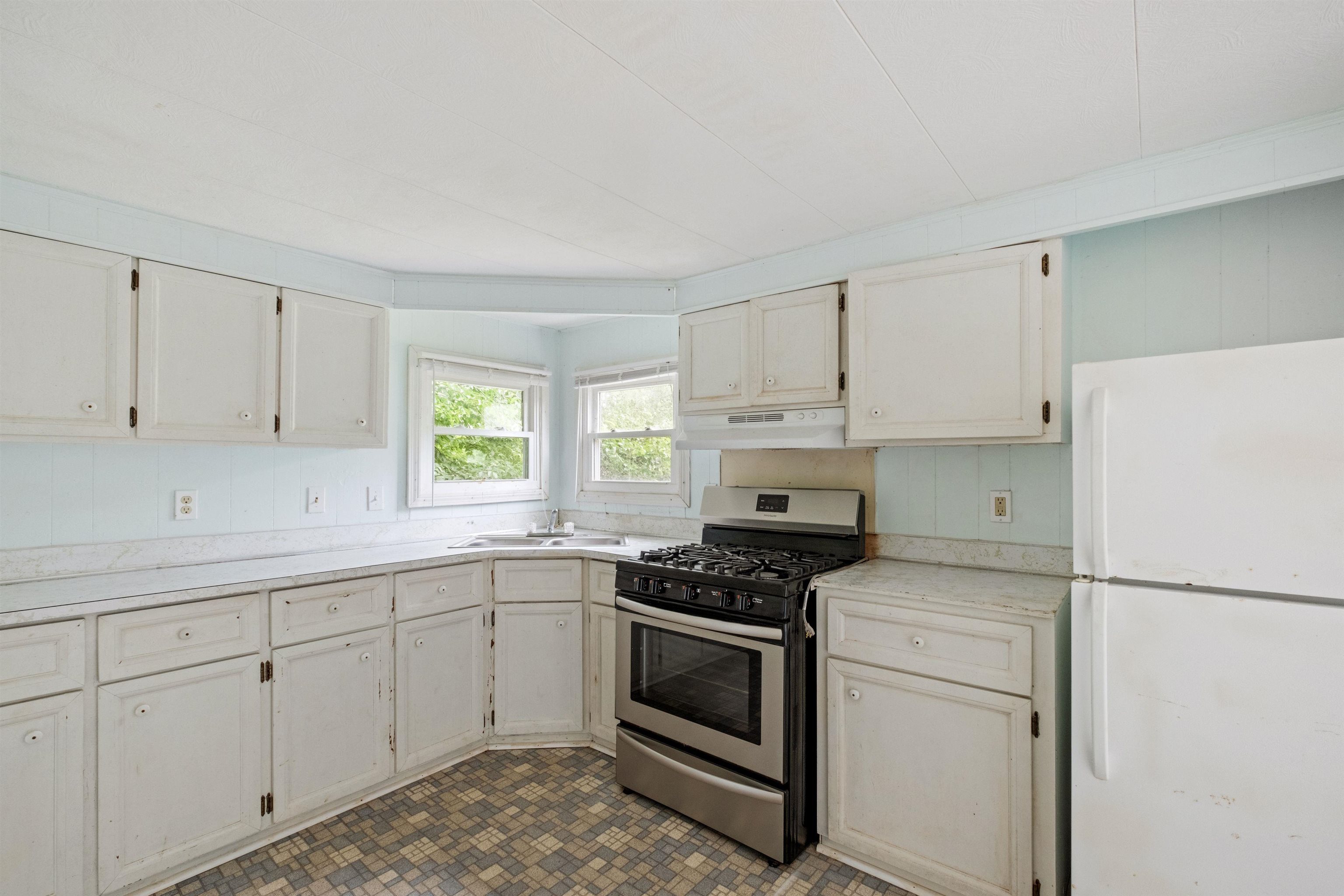 398 Wild Ammonoosuc Road Bath, NH 03740 - Photo 9 of 37