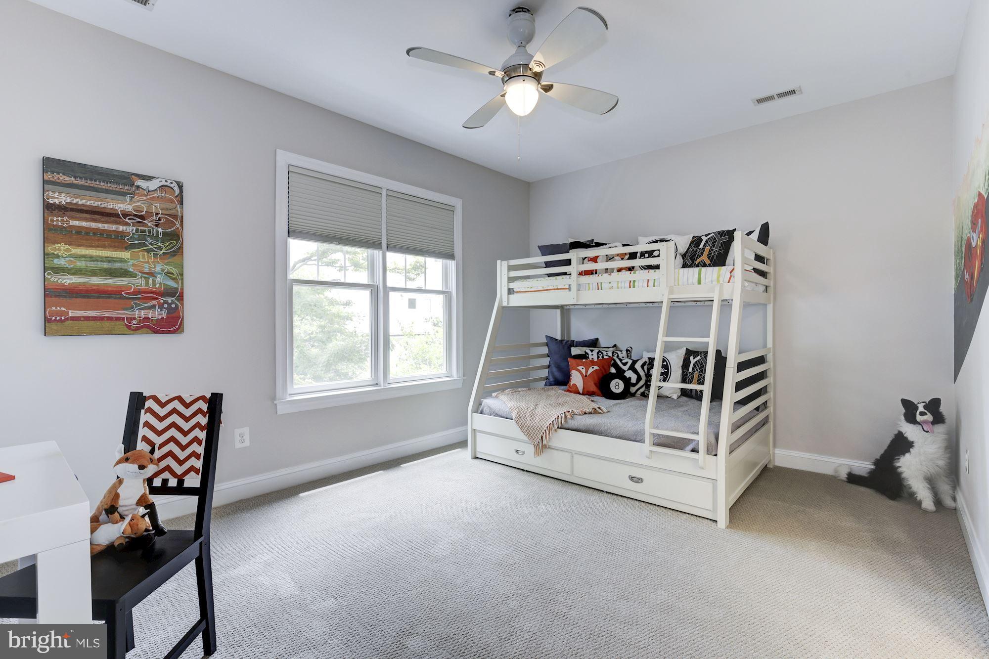 4616 Maple Avenue Bethesda, MD 20814 - Photo 11 of 30 Bedroom 2 - with shared buddy bath