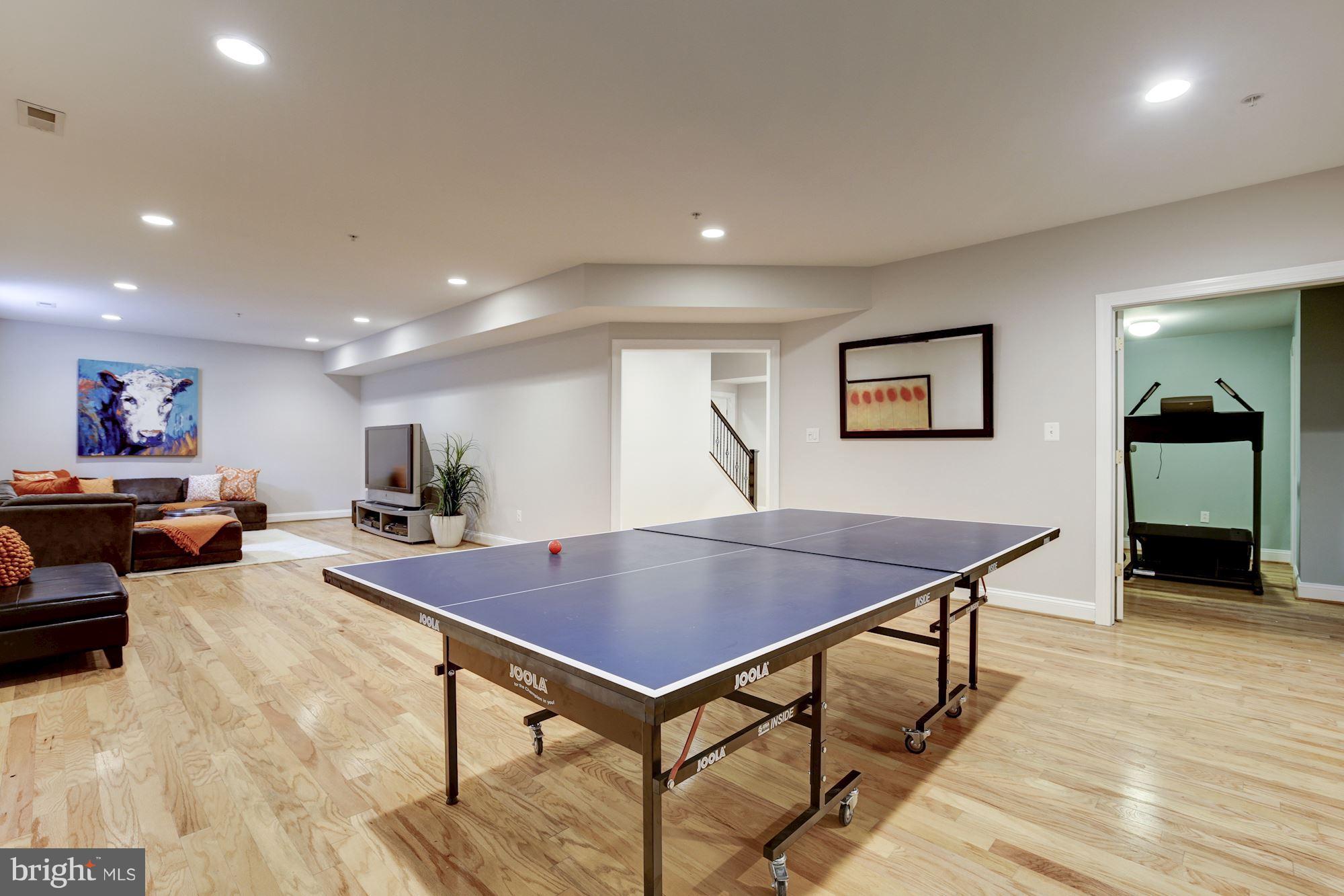 4616 Maple Avenue Bethesda, MD 20814 - Photo 22 of 30 Recreation room large enough for pool, TV / gaming