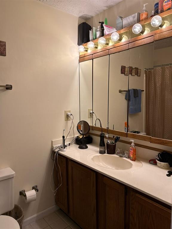 3994 Elm Street Atlanta, GA 30341 - Photo 11 of 15 a bathroom with a sink and a mirror