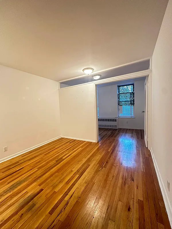 1321 3rd Avenue, Unit 4B Manhattan, NY 10021 - Photo 2 of 10 Photo 2