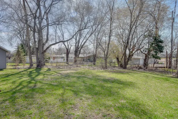 $1,850 | 1314 10th Street North, St. Cloud, MN 56303