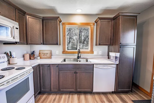 $1,850 | 1314 10th Street North, St. Cloud, MN 56303