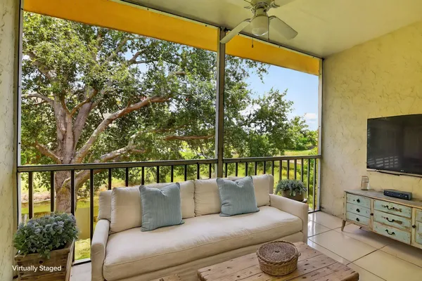 $190,000 | 9826 Marina Boulevard, Unit 1029, Boca Raton, FL 33428