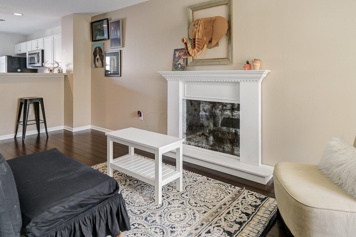 6342 Needletail Road Columbus, OH 43230 - Photo 3 of 36 Gallery Image 3