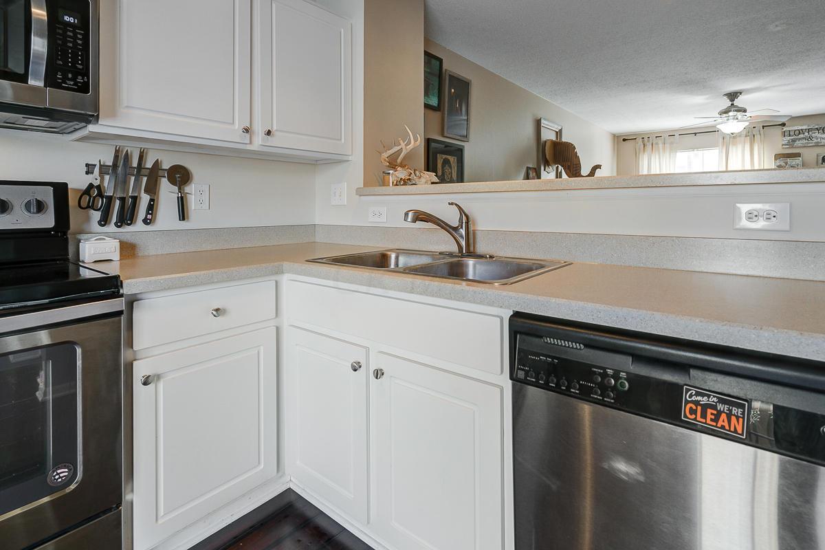 6342 Needletail Road Columbus, OH 43230 - Photo 7 of 36 Gallery Image 7