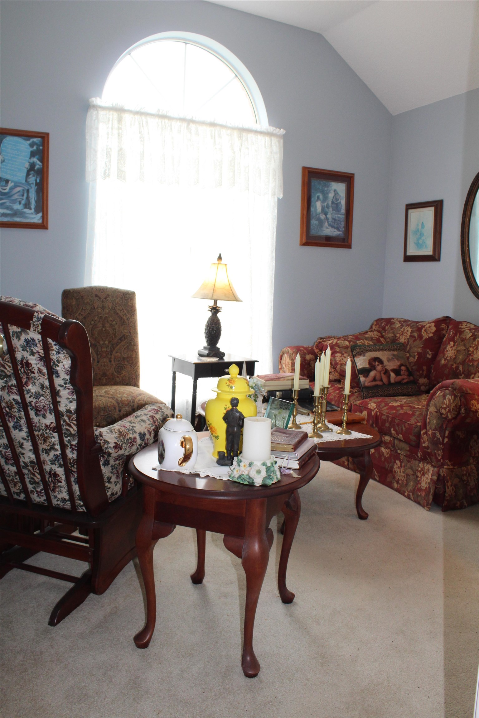954 New Hope Road Ripley, TN 38063 - Photo 17 of 35 a living room with furniture and a table