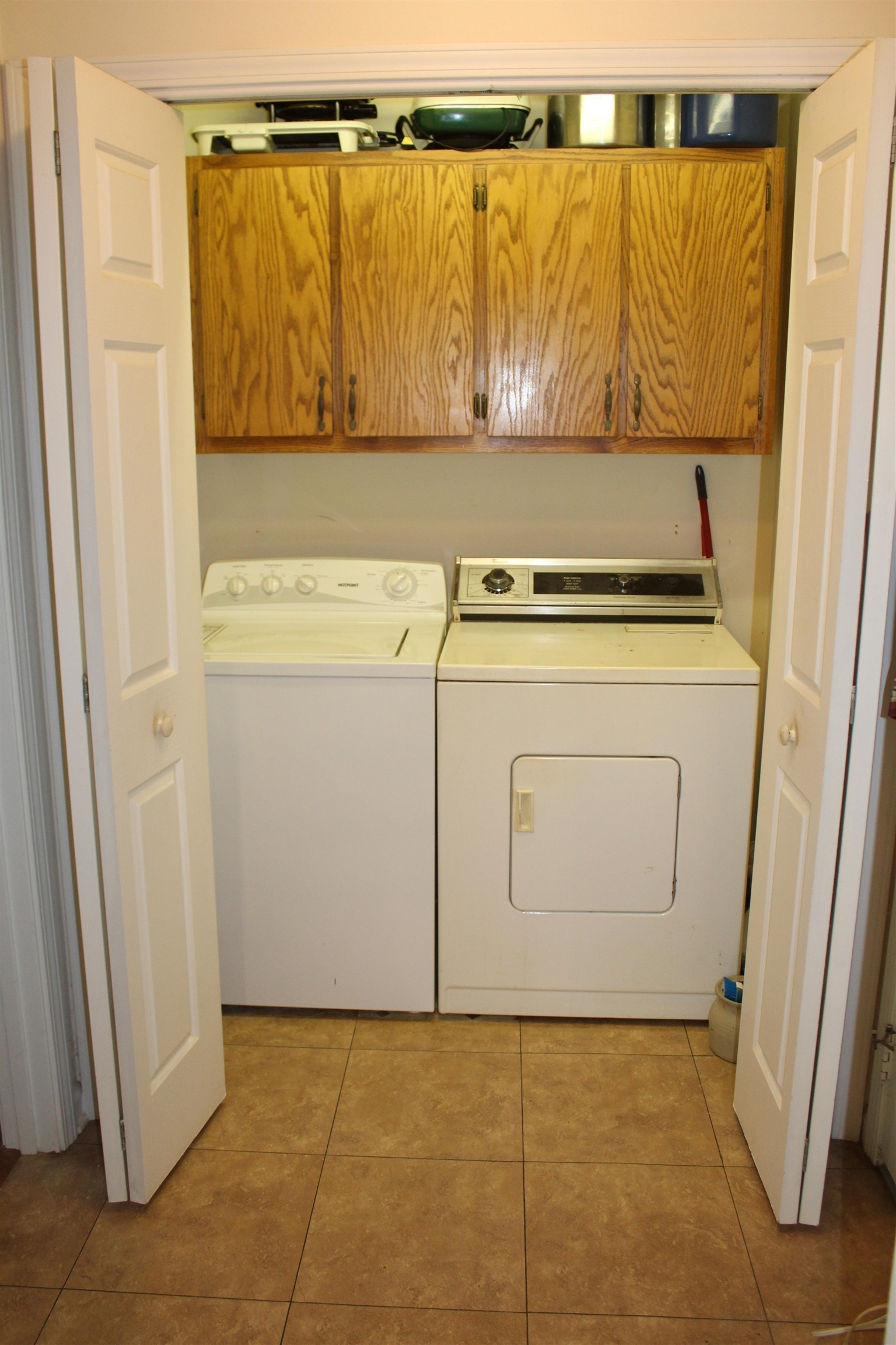 954 New Hope Road Ripley, TN 38063 - Photo 22 of 35 a utility room with dryer and washer