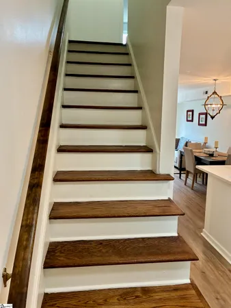 $167,900 | 2530 East North Street, Unit 9J, Greenville, SC 29615