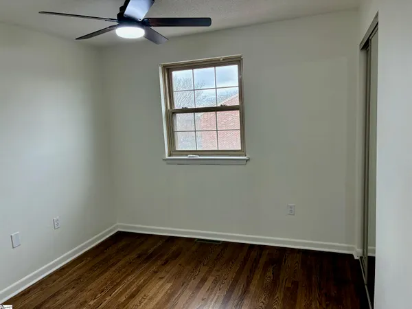 $167,900 | 2530 East North Street, Unit 9J, Greenville, SC 29615