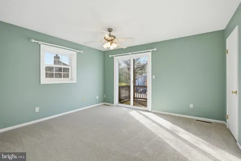 $285,000 | 159 East Green Valley Circle, Newark, DE 19711