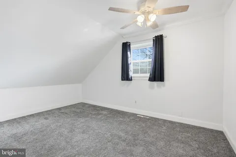 $285,000 | 159 East Green Valley Circle, Newark, DE 19711