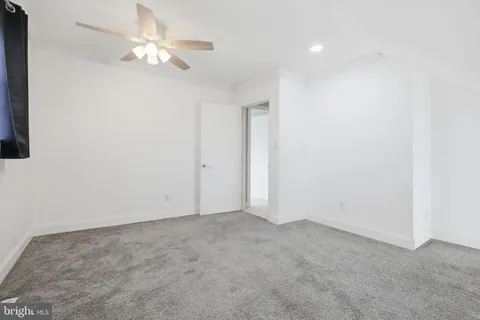 $285,000 | 159 East Green Valley Circle, Newark, DE 19711