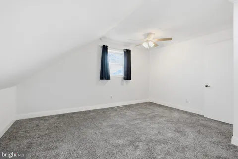 $285,000 | 159 East Green Valley Circle, Newark, DE 19711