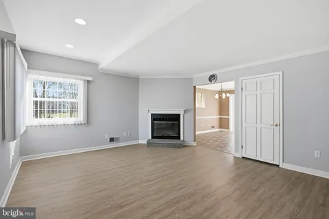 $285,000 | 159 East Green Valley Circle, Newark, DE 19711