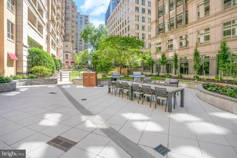 $495,000 | 888 North Quincy Street, Unit 1203, Arlington, VA 22203